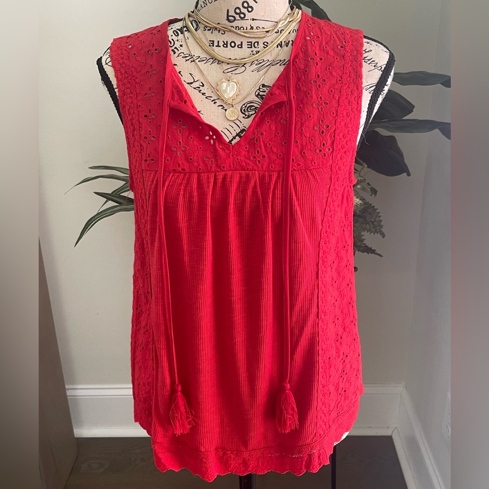 Knox Rose Red extra small lace type tank top MSRP $25 NWT